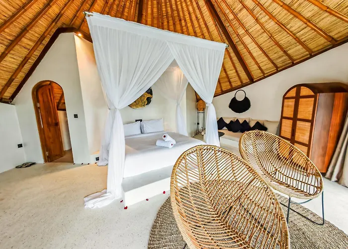 Villa Hillstone Luxury Village *