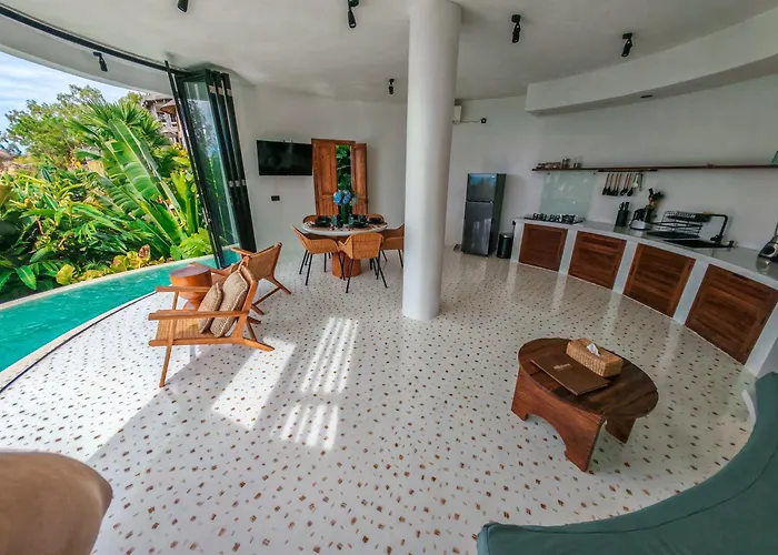 Villa Hillstone Luxury Village